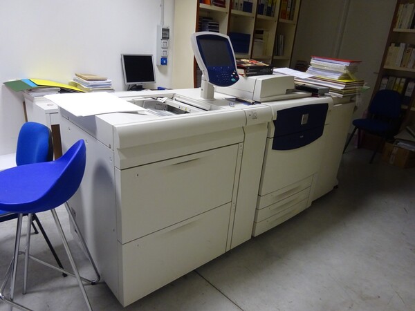 10#5579 Arredamento e attrezzature ufficio in vendita - foto 7