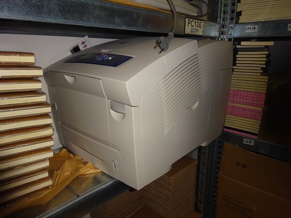 10#5579 Arredamento e attrezzature ufficio in vendita - foto 23