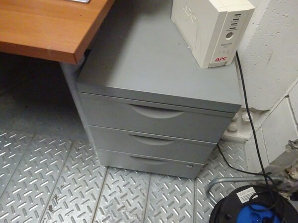 10#5579 Arredamento e attrezzature ufficio in vendita - foto 38