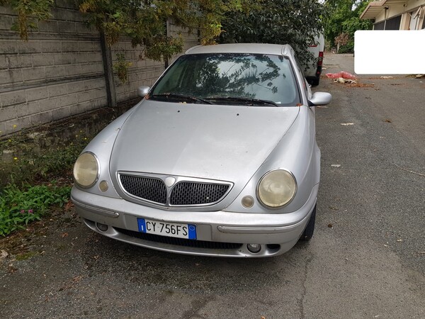 122#5580 Autovettura Lancia Lybra in vendita - foto 3