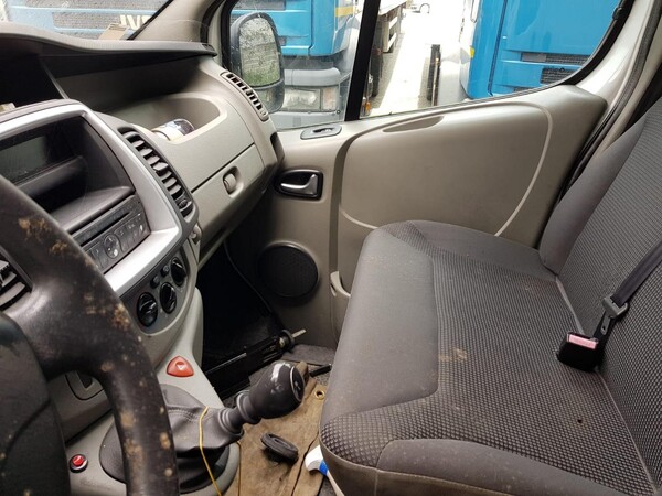 140#5580 Autocarro Opel Vivaro Cargo in vendita - foto 14