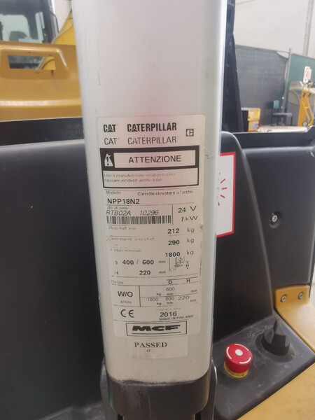 1#5585 Transpallet elettrico Caterpillar in vendita - foto 7