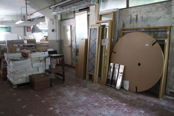 1#5591 Accessori per confezionamento di capi e attrezzature elettroniche in vendita - foto 1