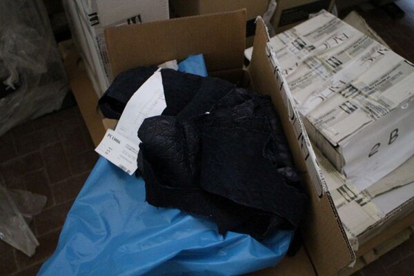 1#5591 Accessori per confezionamento di capi e attrezzature elettroniche in vendita - foto 7