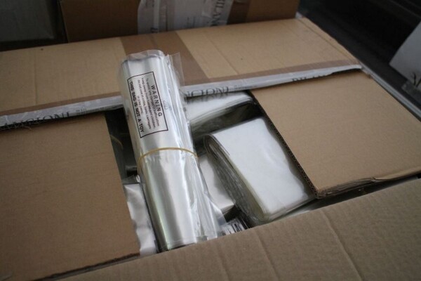 1#5591 Accessori per confezionamento di capi e attrezzature elettroniche in vendita - foto 9