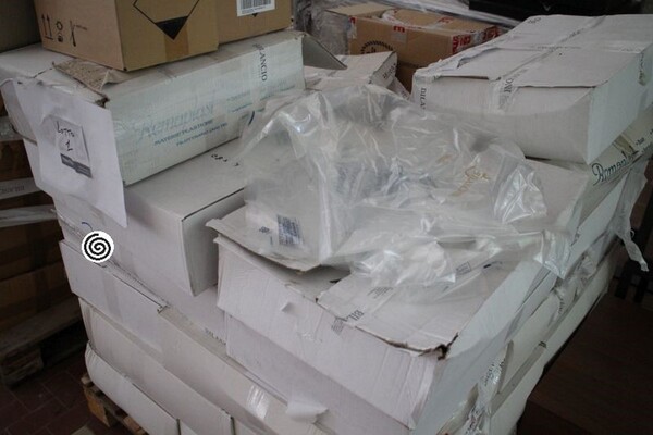 1#5591 Accessori per confezionamento di capi e attrezzature elettroniche in vendita - foto 14