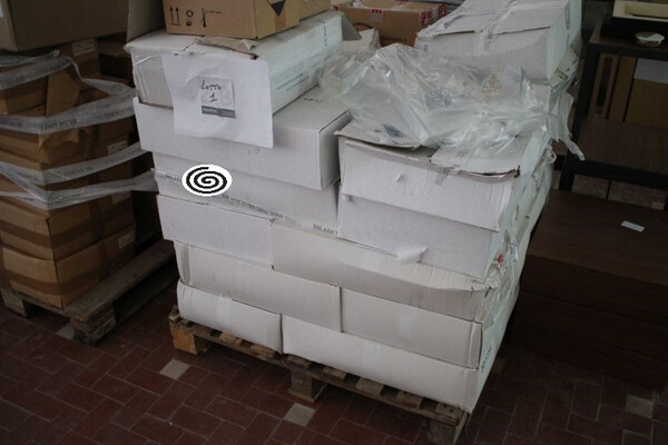 1#5591 Accessori per confezionamento di capi e attrezzature elettroniche in vendita - foto 15