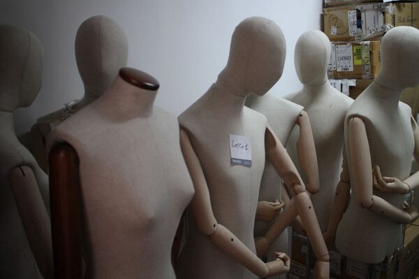 1#5591 Accessori per confezionamento di capi e attrezzature elettroniche in vendita - foto 17