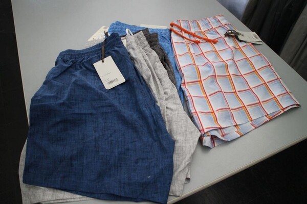 3#5591 Abbigliamento Uomo in vendita - foto 53
