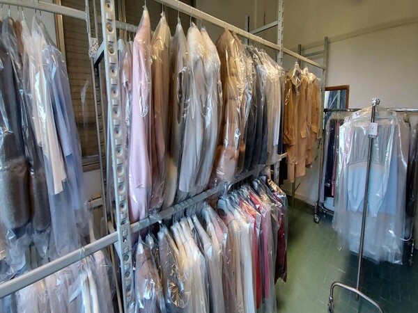 4#5591 Abbigliamento Donna in vendita - foto 23