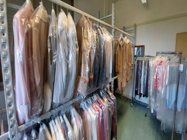 4#5591 Abbigliamento Donna in vendita - foto 24