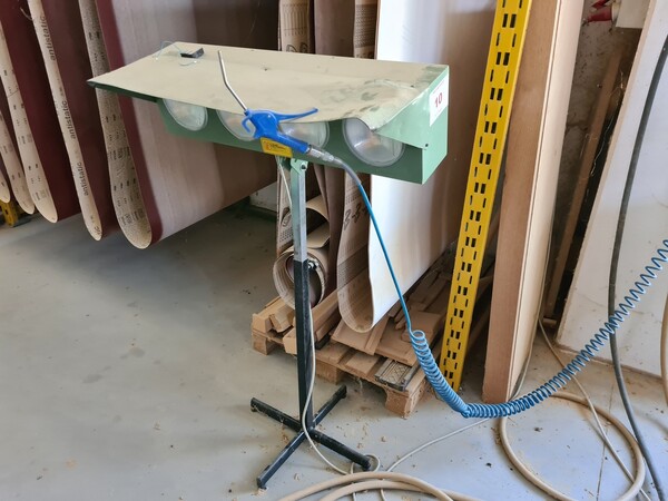 4#5592 Levigatrice Framar e lampada alogena in vendita - foto 2