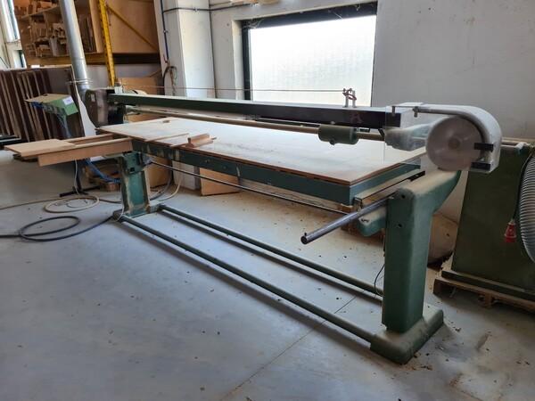 4#5592 Levigatrice Framar e lampada alogena in vendita - foto 5