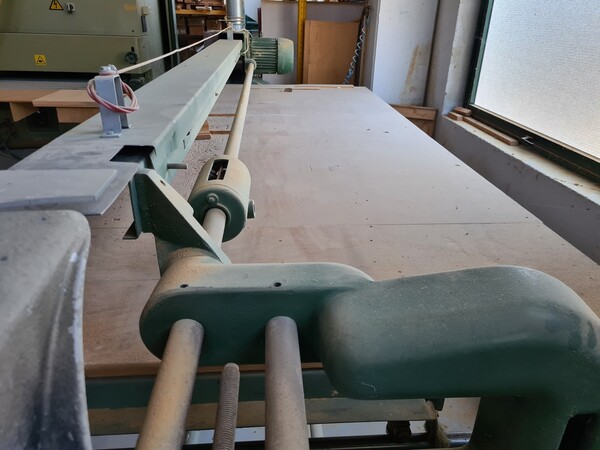 4#5592 Levigatrice Framar e lampada alogena in vendita - foto 8