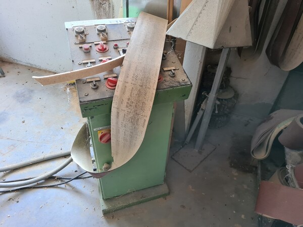 4#5592 Levigatrice Framar e lampada alogena in vendita - foto 19