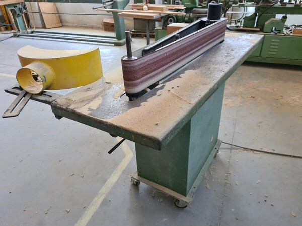 4#5592 Levigatrice Framar e lampada alogena in vendita - foto 22