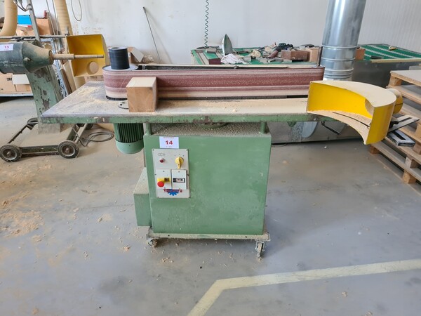 4#5592 Levigatrice Framar e lampada alogena in vendita - foto 23