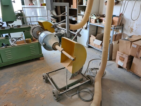 4#5592 Levigatrice Framar e lampada alogena in vendita - foto 25