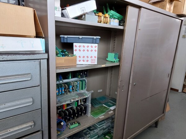 5#5598 Magazzino per costruzione saldatrici al plasma e schede elettroniche in vendita - foto 42