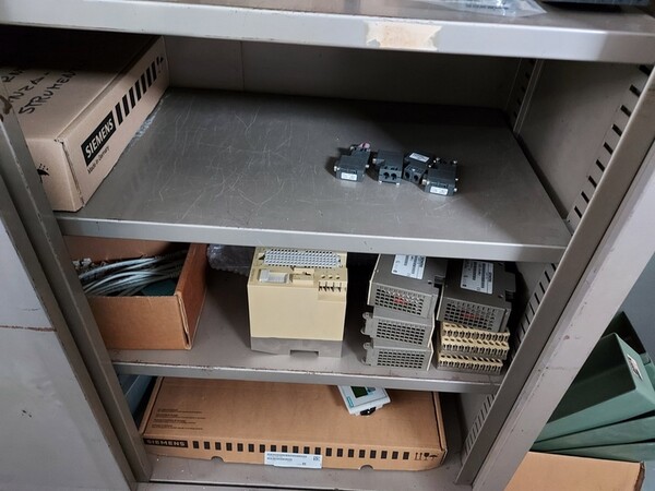 5#5598 Magazzino per costruzione saldatrici al plasma e schede elettroniche in vendita - foto 44