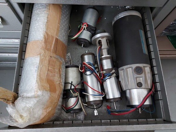 5#5598 Magazzino per costruzione saldatrici al plasma e schede elettroniche in vendita - foto 51
