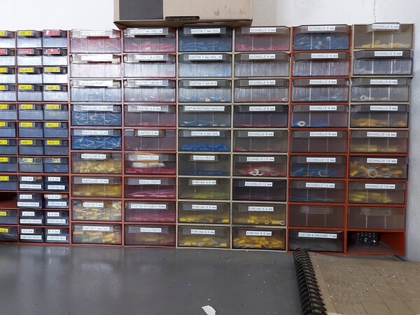 5#5598 Magazzino per costruzione saldatrici al plasma e schede elettroniche in vendita - foto 66