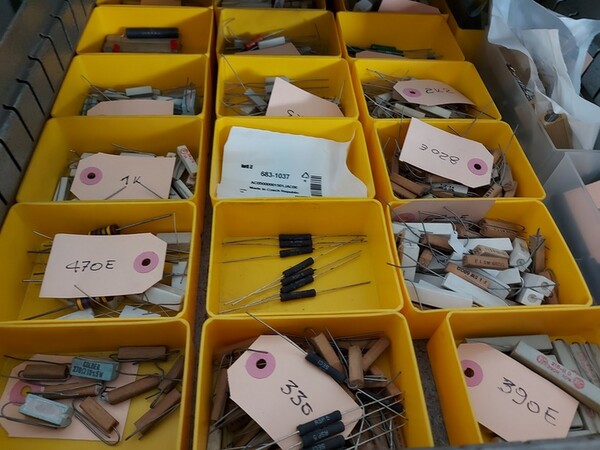 5#5598 Magazzino per costruzione saldatrici al plasma e schede elettroniche in vendita - foto 94