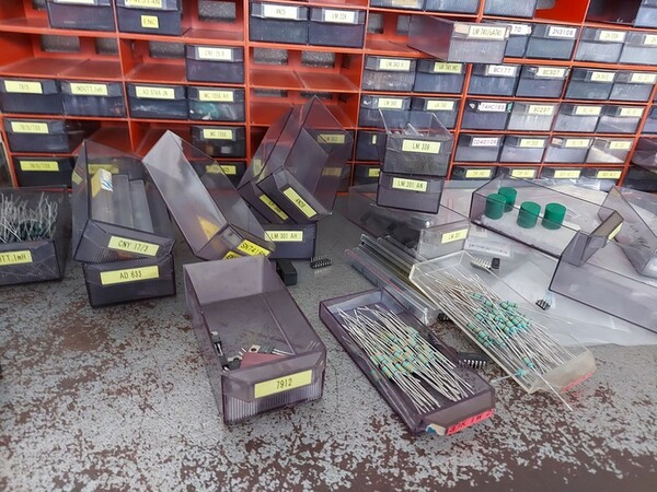 5#5598 Magazzino per costruzione saldatrici al plasma e schede elettroniche in vendita - foto 111