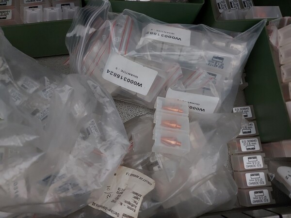 5#5598 Magazzino per costruzione saldatrici al plasma e schede elettroniche in vendita - foto 125