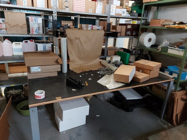 5#5598 Magazzino per costruzione saldatrici al plasma e schede elettroniche in vendita - foto 138