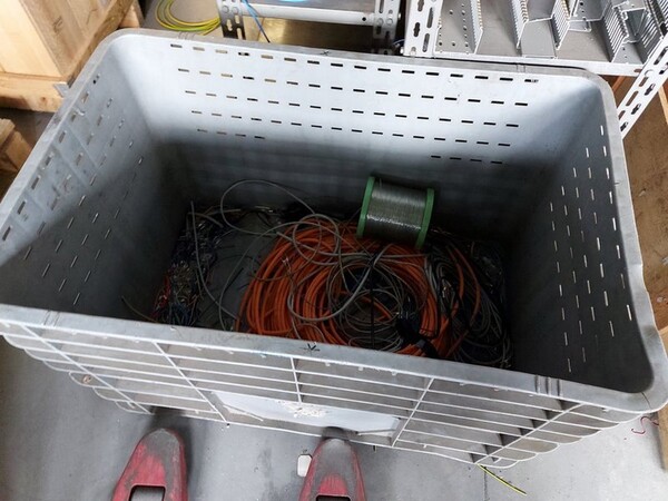 5#5598 Magazzino per costruzione saldatrici al plasma e schede elettroniche in vendita - foto 142
