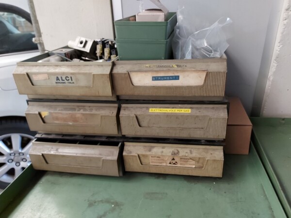 5#5598 Magazzino per costruzione saldatrici al plasma e schede elettroniche in vendita - foto 154