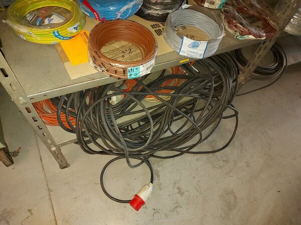 5#5598 Magazzino per costruzione saldatrici al plasma e schede elettroniche in vendita - foto 157