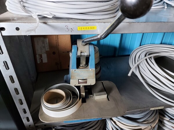 5#5598 Magazzino per costruzione saldatrici al plasma e schede elettroniche in vendita - foto 158