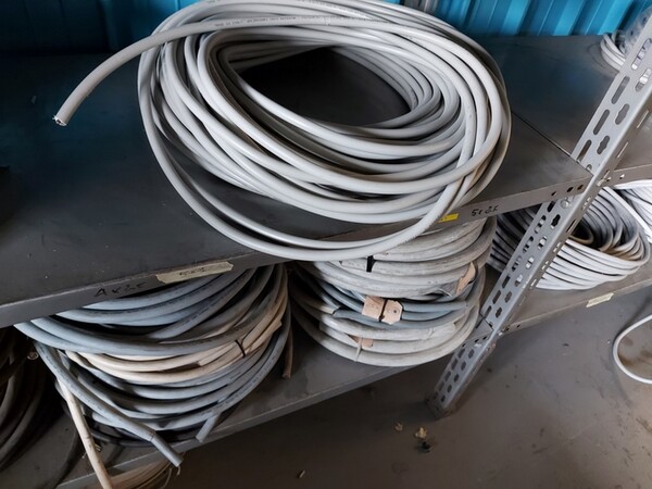 5#5598 Magazzino per costruzione saldatrici al plasma e schede elettroniche in vendita - foto 160