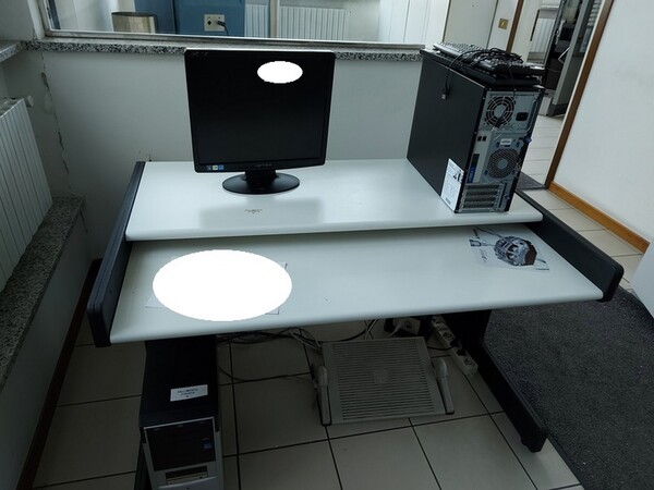 6#5598 Arredi e attrezzature da ufficio in vendita - foto 15