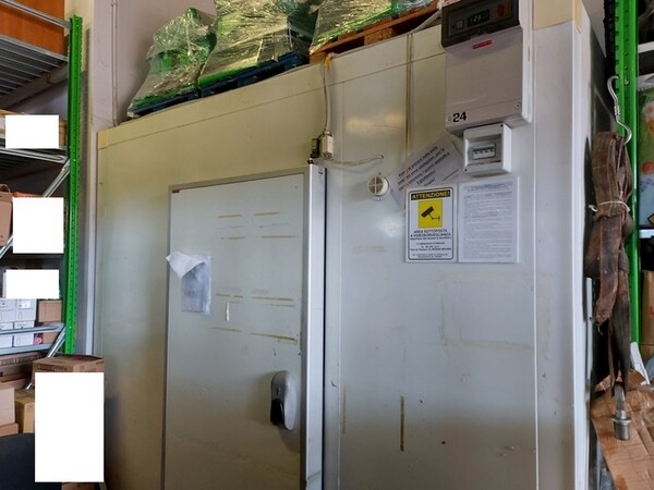 2#5602 Arredi ed attrezzature per supermercato in vendita - foto 18