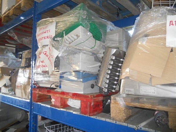 2#5602 Arredi ed attrezzature per supermercato in vendita - foto 155