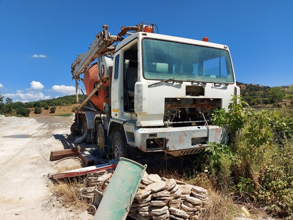 1#5606 Autocarro Astra con betoniera e cabina Astra in vendita - foto 2