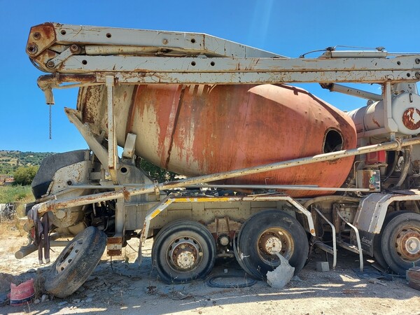 1#5606 Autocarro Astra con betoniera e cabina Astra in vendita - foto 9