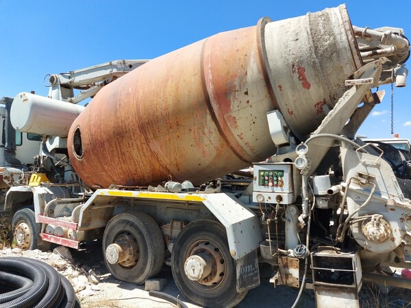 1#5606 Autocarro Astra con betoniera e cabina Astra in vendita - foto 15