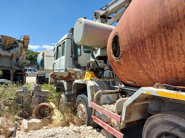 1#5606 Autocarro Astra con betoniera e cabina Astra in vendita - foto 18