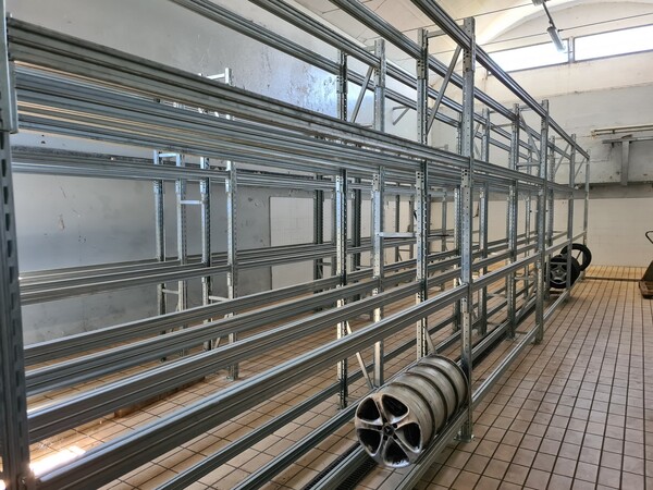 1#5607 Macchinari ed attrezzatura per sostituzione pneumatici in vendita - foto 45
