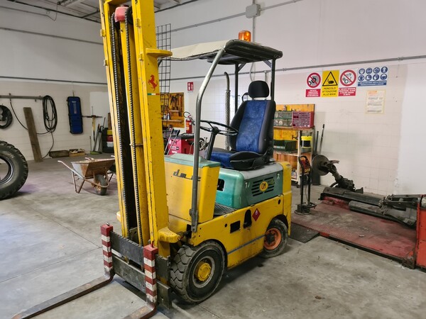 1#5607 Macchinari ed attrezzatura per sostituzione pneumatici in vendita - foto 121