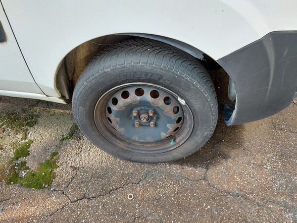 1#5610 Autocarro Fiat Doblò e autovettura Volkswagen in vendita - foto 33
