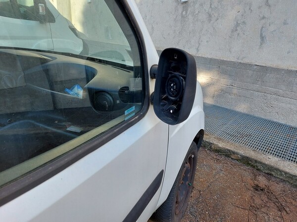 1#5610 Autocarro Fiat Doblò e autovettura Volkswagen in vendita - foto 36