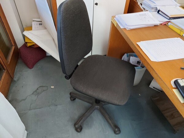 10#5611 Arredi e attrezzature elettroniche da ufficio in vendita - foto 28