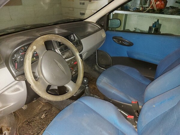 2#5611 Autoveicolo Fiat Punto El in vendita - foto 7