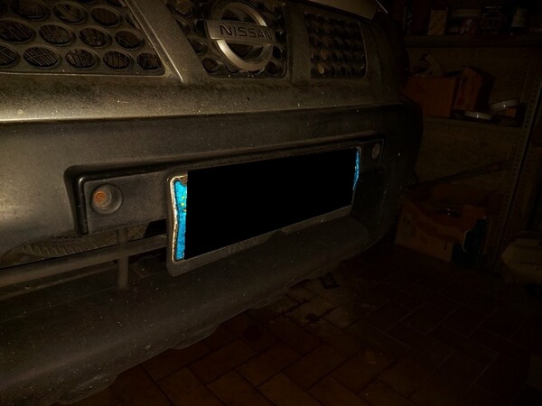 4#5611 Autocarro Nissan King Cab in vendita - foto 2