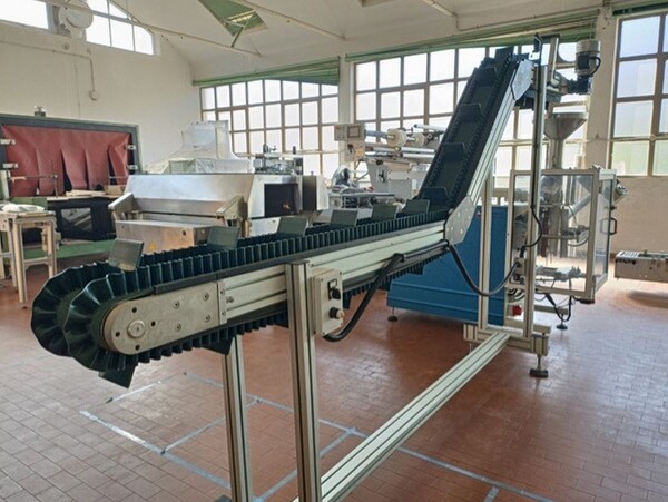 3#5613 Macchina confezionatrice verticale per imballaggio funzionante ATC in vendita - foto 2